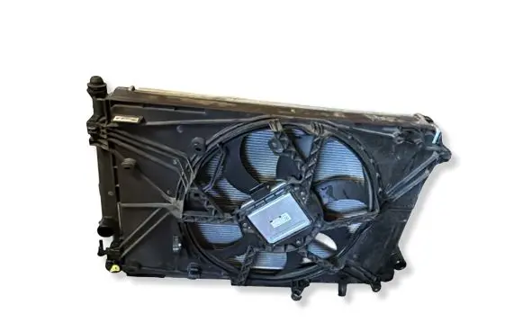 Toyota RAV 4 (XA50) Radiator set 1636331500
