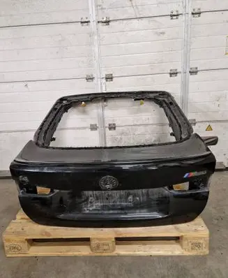 BMW i4 Tailgate/trunk/boot lid 7487540