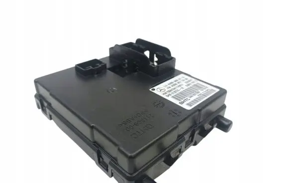 Mercedes-Benz C W205 Other control units/modules A0009009114