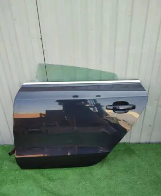 Audi A5 Sportback 8TA Rear door