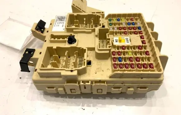 Fuse box set
