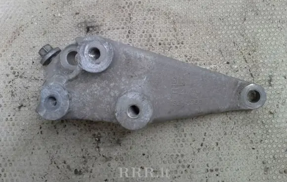 Opel Astra J Gearbox mounting bracket 13248569