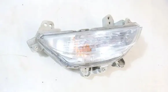 Mazda 3 III Front indicator light