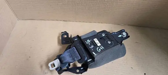 Mazda 6 Middle seatbelt (rear) GS2A