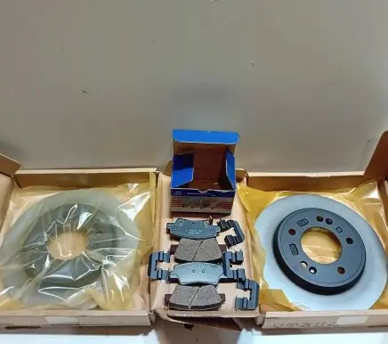Hyundai Ioniq Brake discs and calipers set 583023ZA10 58411G2300