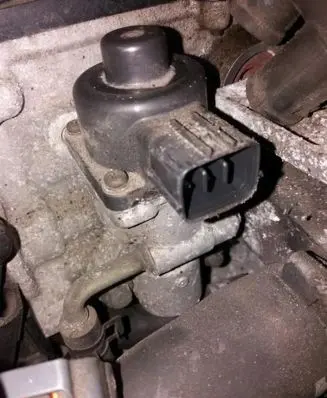 Ford Mondeo Mk III EGR valve