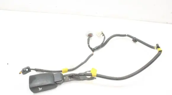 Lexus CT 200H Front seatbelt buckle