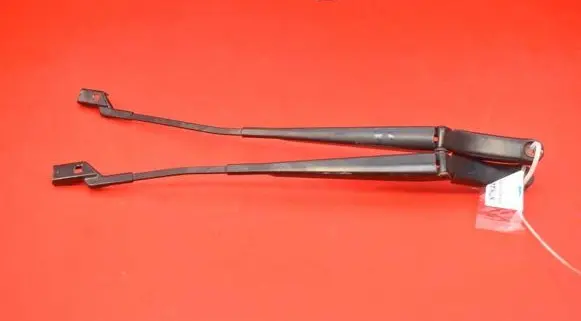 Volkswagen Tiguan Front wiper blade arm 5N1955409