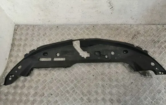 Radiator trim