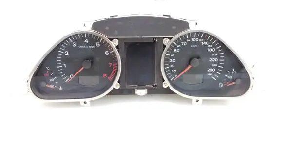 Audi A6 S6 C6 4F Speedometer (instrument cluster) 4F0920900R 4F0910900A