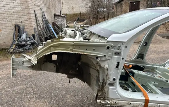 Front quarter panel