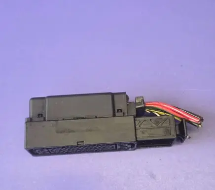Volkswagen Golf V ABS module connector plug 1K0614517CB 1K0907379AT