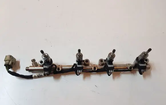 Fuel injectors set