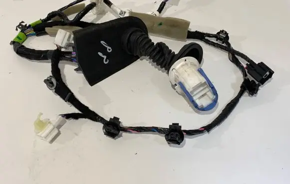Mazda 2 Front door wiring loom DB5J67200B