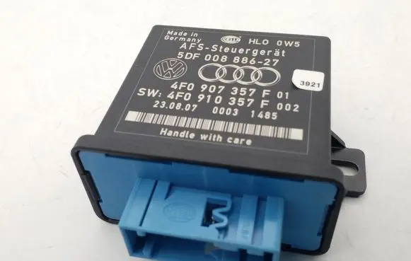 Audi Q7 4L Light module LCM 4F0907357F 4F0910357F 5DF00888627