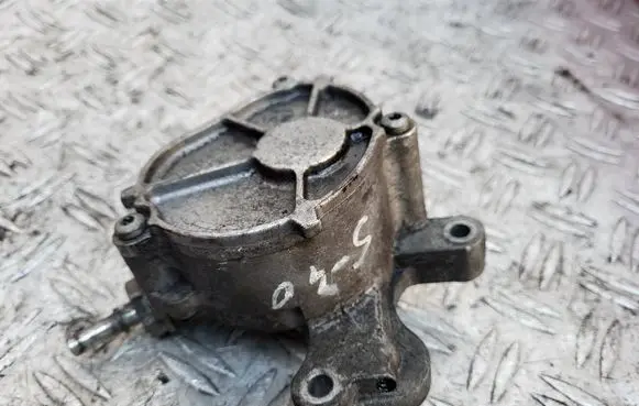 Vacuum pump