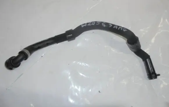 Mercedes-Benz C AMG W205 Engine coolant pipe/hose A2055019882