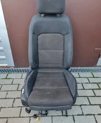 Volkswagen PASSAT B8 Front passenger seat 3Q0881106R