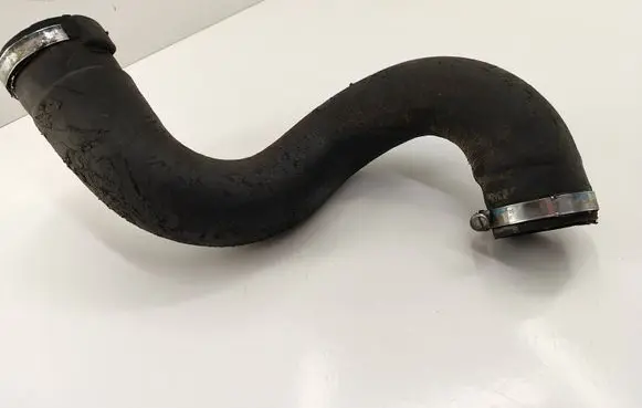Peugeot 508 Intercooler hose/pipe