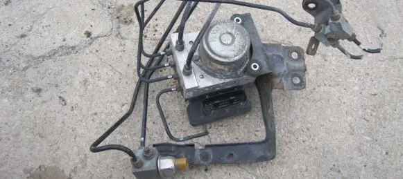 Nissan X-Trail T31 ABS Pump 47660JG20C