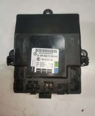 Mercedes-Benz B W245 Door control unit/module A1698207226 05072332 32044204297202