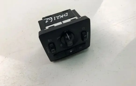 Volvo V50 Light switch 30739298