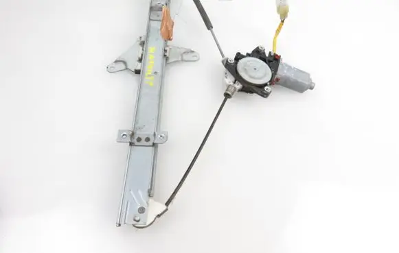 Suzuki Wagon R+ Front door window regulator with motor 