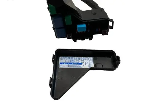 Lexus RX 330 - 350 - 400H Fuse box set