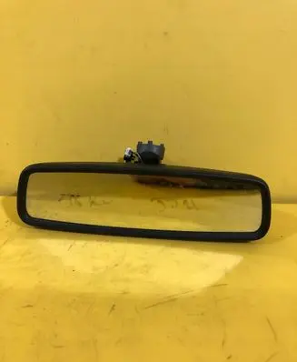 Ford Focus Rear view mirror (interior) RZ4R3P3K6