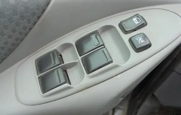 Electric window control switch