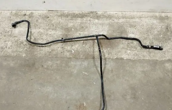 Aston Martin DB11 Fuel line pipe JY538063AB