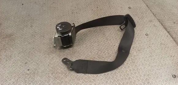 BMW 1 E81 E87 Rear seatbelt 