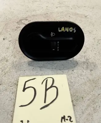Daewoo Lanos Headlight level height control switch 96231862