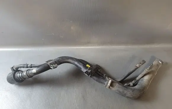 KIA Sportage Fuel tank filler neck pipe 31030F1900