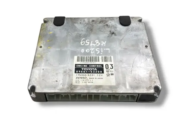 Lexus IS 200-300 Engine control unit/module 8966153200 1753004331