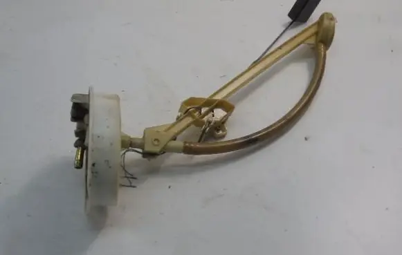 Audi 80 90 S2 B4 Fuel level sensor 8A0919051F