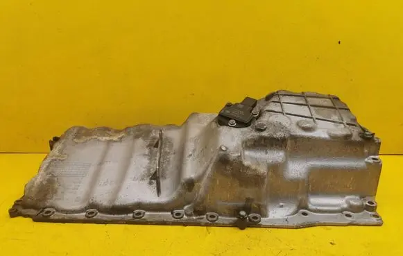 Oil sump