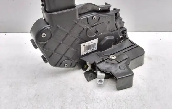 Volvo XC60 Rear door lock 31253920