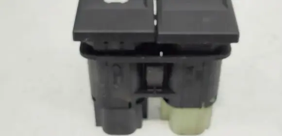 Ford Mondeo Mk III Tailgate opening switch 1S7T19B514 1S7T19B514AA