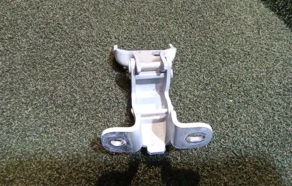 Fiat Talento Front door upper hinge 804005400R 93450652