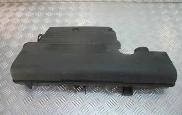 Mazda 2 Air filter box
