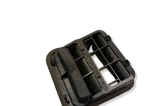 Toyota GT 86 Quarter panel pressure vent 72651AE010 72653AE010
