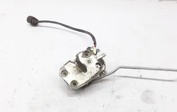 KIA Sportage Front door lock