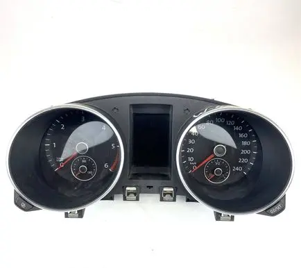 Volkswagen Golf VI Speedometer (instrument cluster) 5K0920871A