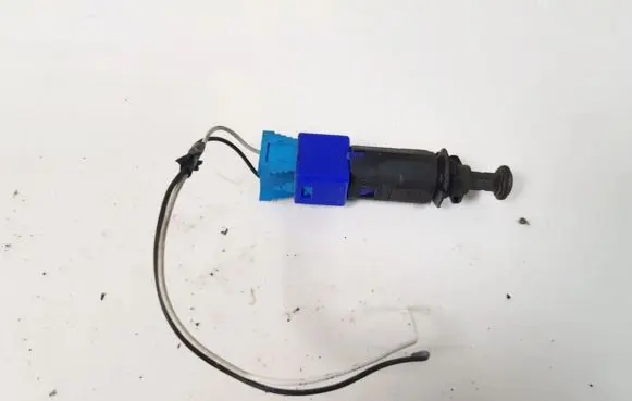 Brake pedal sensor switch