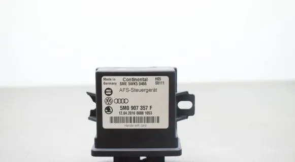 Volkswagen Jetta VI LED ballast control module 5M0907357F