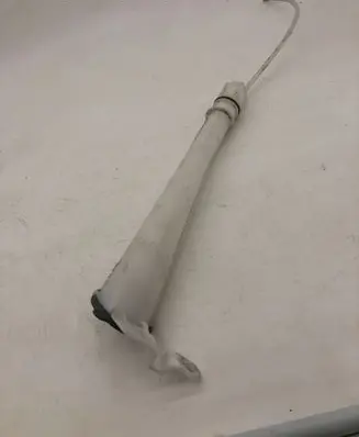 Nissan Qashqai J12 Window washer liquid tank fill tube 289156ut0a