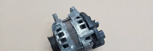 Hyundai i10 Generator/alternator 3730002850 B114V3370A