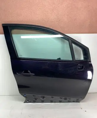 Renault Captur Front door