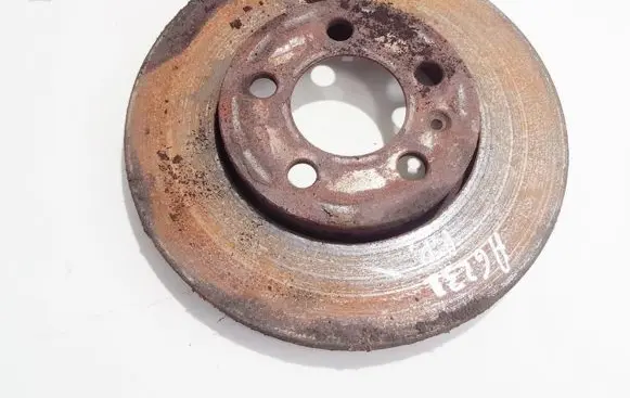 Skoda Fabia Mk2 (5J) Front brake disc ventiliuojamas